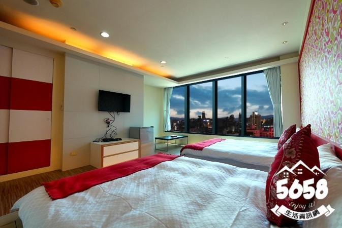 85旅行家 Apartment Kaohsiung Exterior foto