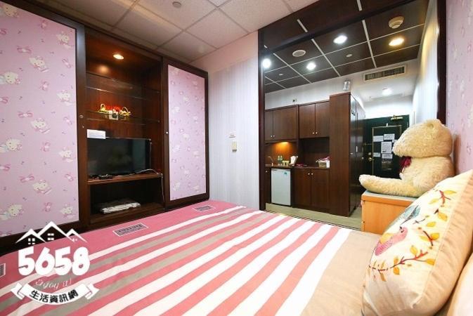 85旅行家 Apartment Kaohsiung Exterior foto