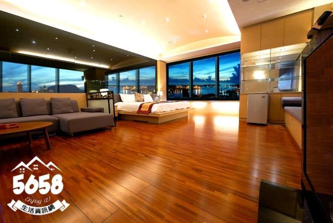 85旅行家 Apartment Kaohsiung Exterior foto
